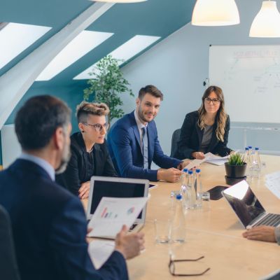 星空XK·(中国)体育装备销售流程