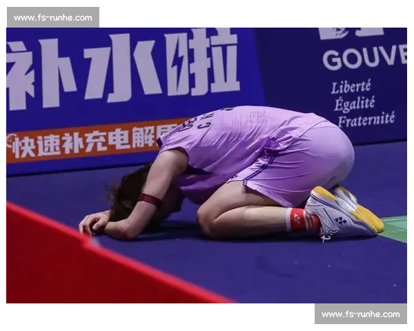 不留遗憾！他为羽毛球世锦赛冠军拼尽最后一丝力气